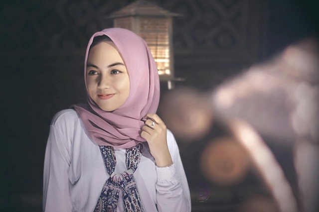 Comment intégrer l’abaya dans votre garde-robe quotidienne ?
