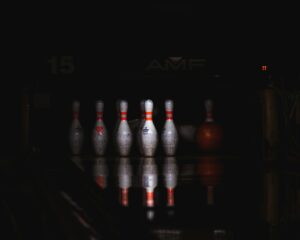 Bowling nocturne