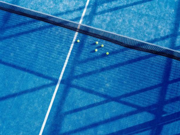 Peut-on faire construire un terrain de padel sur un terrain déjà aménagé ou faut-il repartir de zéro ?