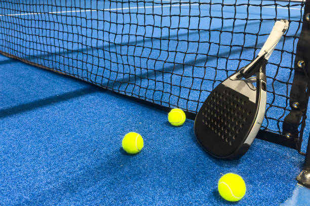 Peut-on faire construire un terrain de padel sur un ancien terrain de tennis sans gros travaux ?