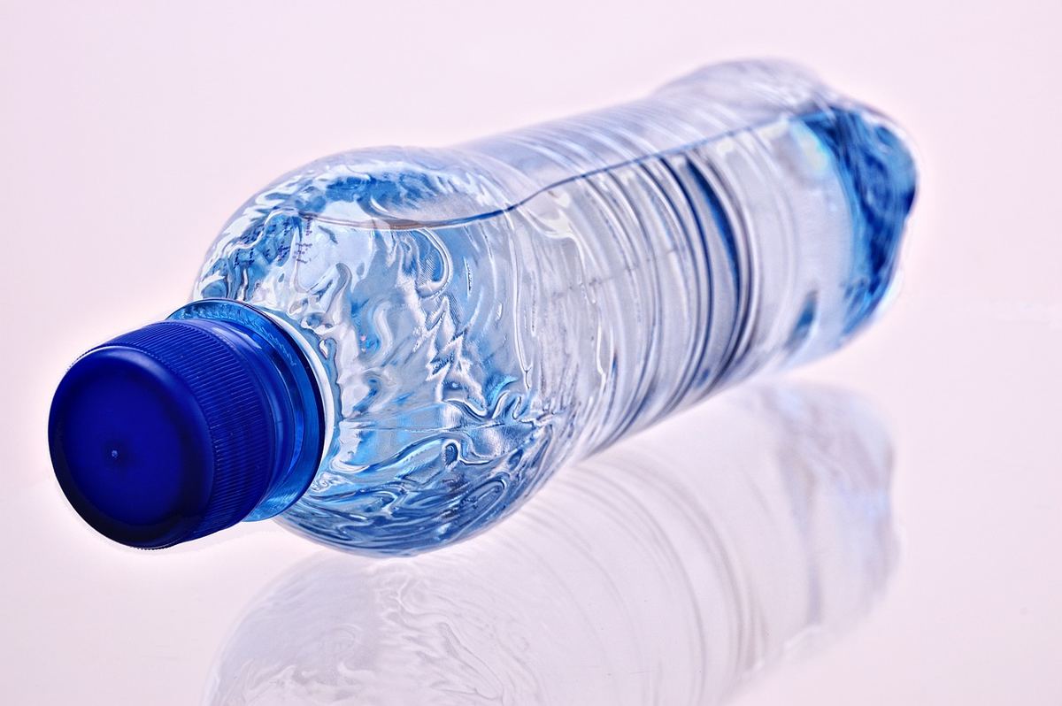Randonnée : quelle eau emporter si ravitaillement repéré